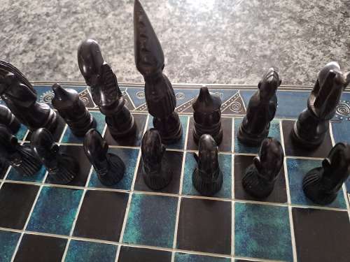 Chess set,Kenyan soapstone, 32 pieces plus board(blue king glued)