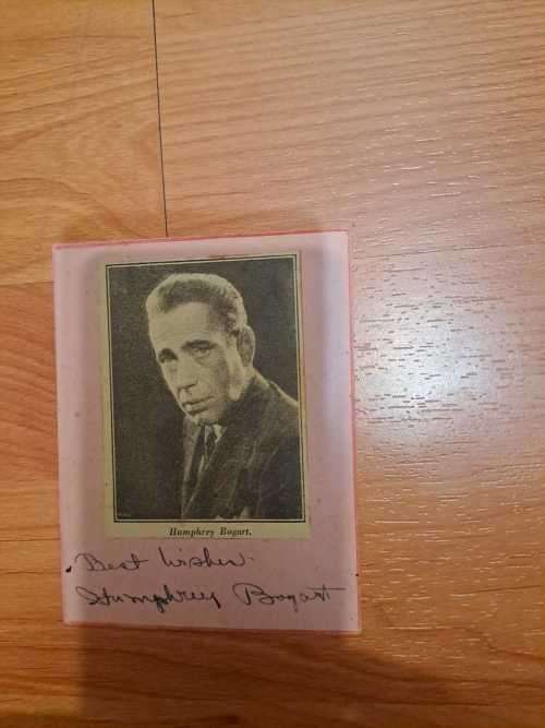 Humphrey Bogart, the one and only, original autograph in Ink pen