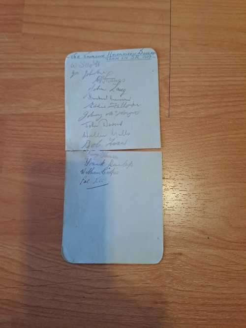 1937 Aberdeen Soccer Team in SA, 14 original autographs
