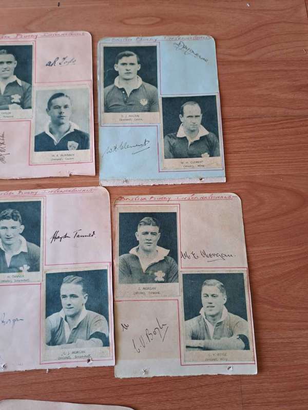 1938 British and Irish Lions signatures as well as 1938 RAF Boxers signatures