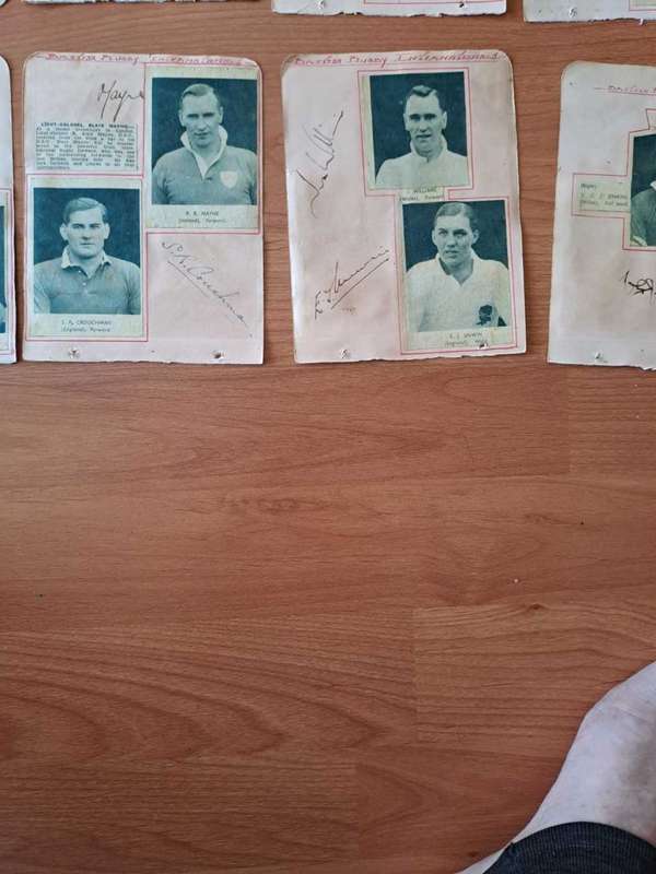 1938 British and Irish Lions signatures as well as 1938 RAF Boxers signatures
