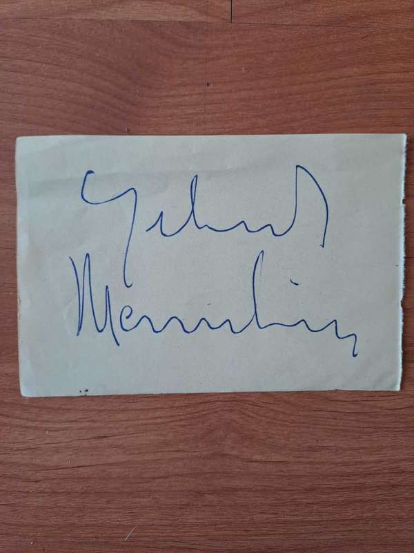 Yehudi Menuhin World Famous Violinist, original autograph