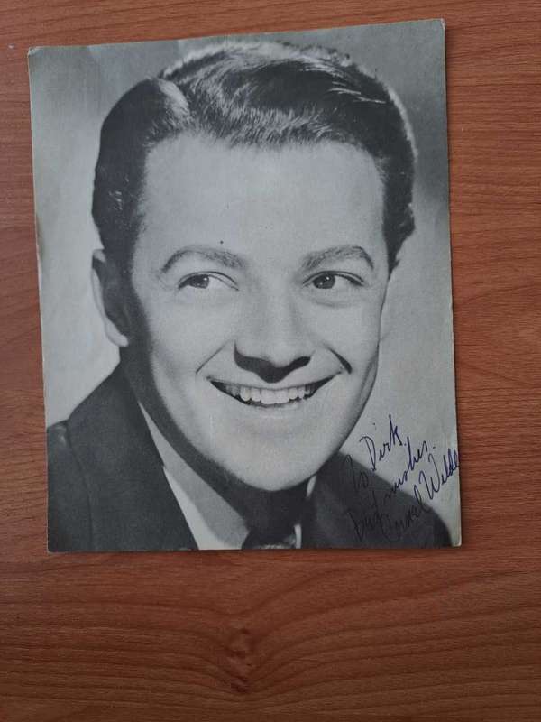 Cornel Wilde, American actor/film maker, original autograph