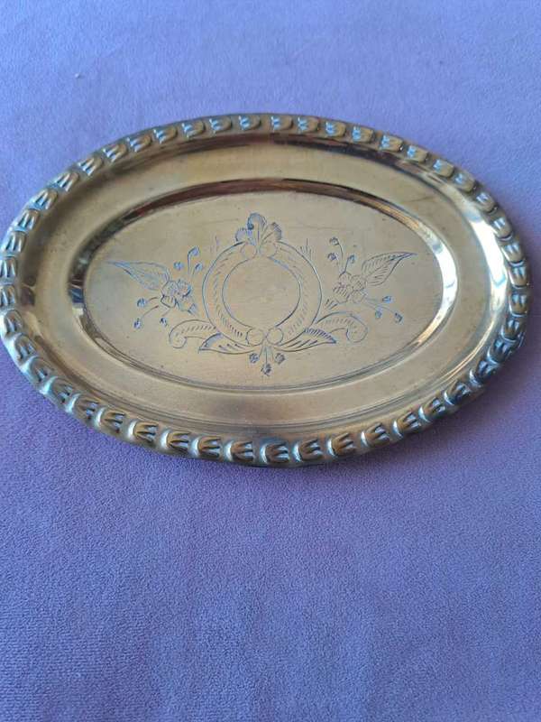 Vintage Old Antique Brass decorative presenting box salt and pepper pots pair tray