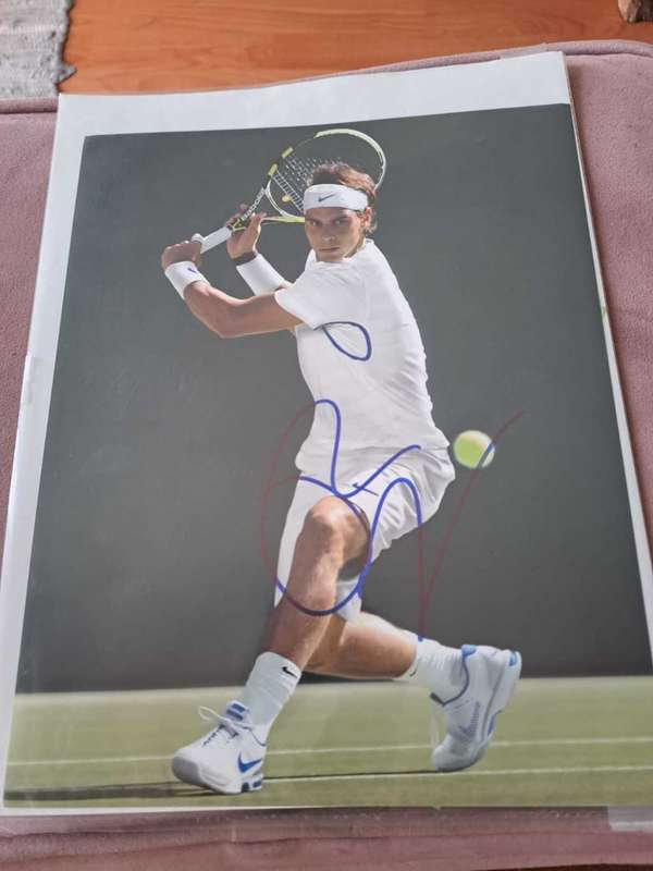 Rafael Nadal Colour photograph, original signature with C.O.A