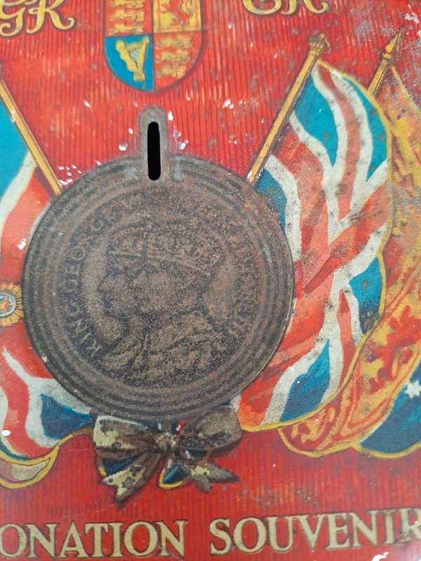 1937 Coronation Souvenir Tin