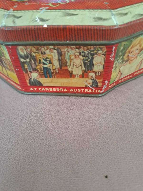1937 Coronation Souvenir Tin