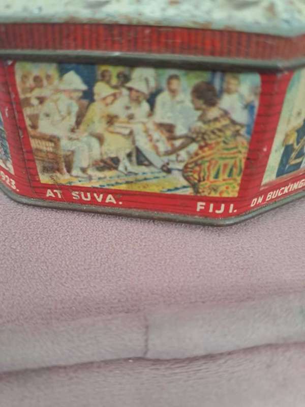 1937 Coronation Souvenir Tin