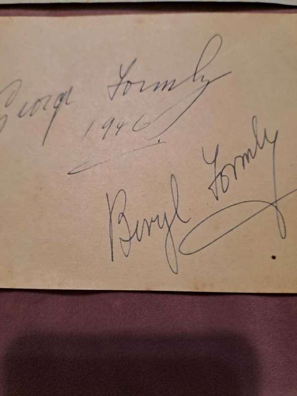 George and Beryl Formby original signatures, 1946