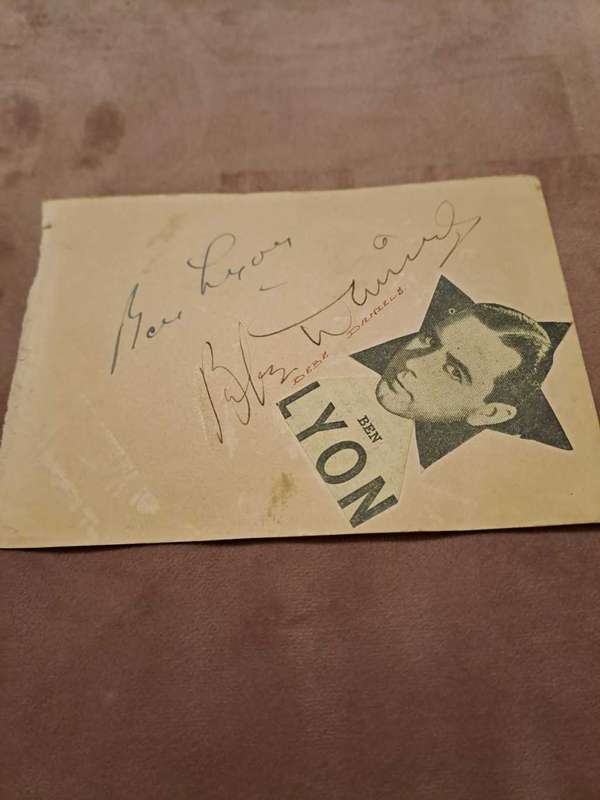 Ben Lyon, Bebe Daniels, famous American duo, original signatures