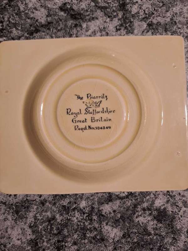 Clarice Cliff, very rare Art Deco, Beswick Royal Staffordshire Saucers, Bargain!!!