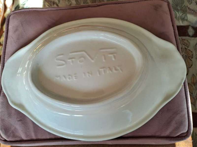 Stovit Italian hand painted fruit bowl 15 inches wide