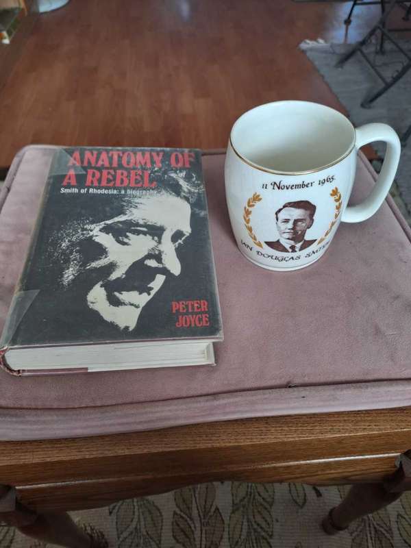Ian Smith Book plus Mug