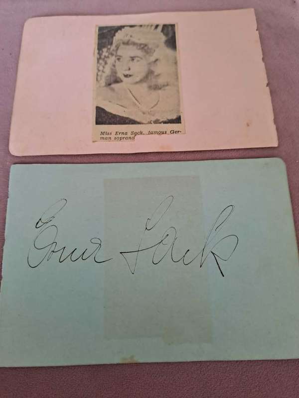 Erna Sack German soprano original signature