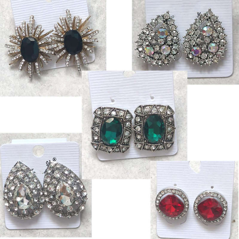 Elegant women's five earrings combo