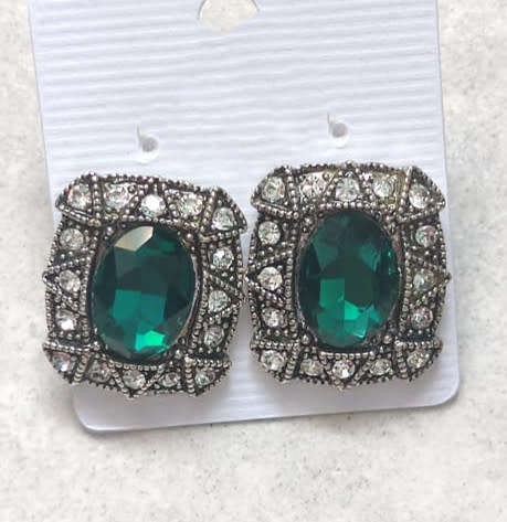 Elegant women's five earrings combo
