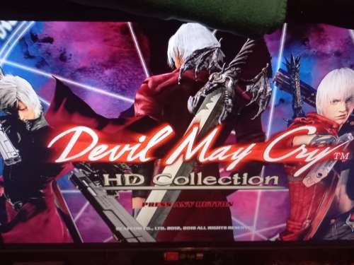 Devil May Cry HD Collection (PS4)