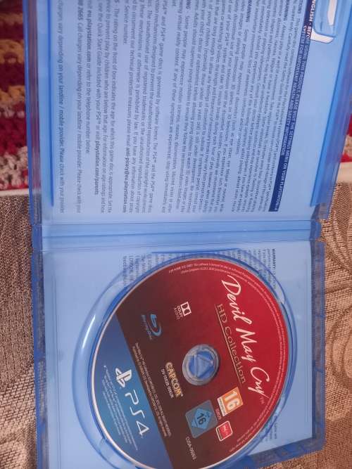 Devil May Cry HD Collection (PS4)