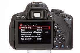CANON EOS 650D Digital SLR CAMERA - 18 Megapixels