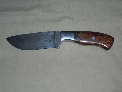 Damascus Knife. (FREE SHIPPING)