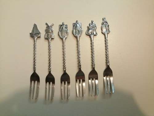 Set of Dutch cake forks, silver  plated