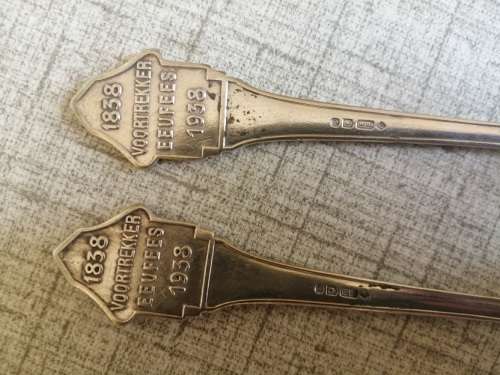 1838 Voortrekker Eeufees teaspoons and sugar spoon