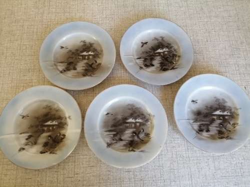 5 X Vintage oriental cake plates