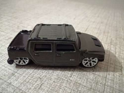 Maisto Hummer 2001