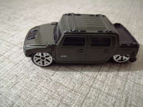 Maisto Hummer 2001