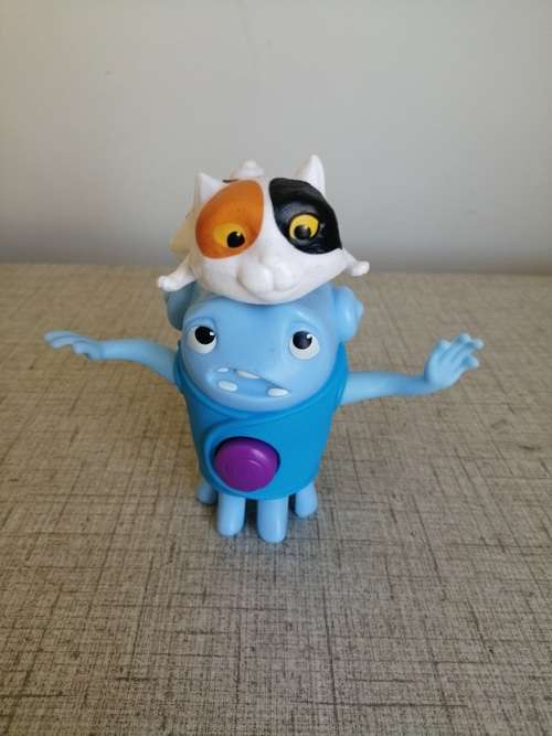 Oh`s Spinning cat 2015 Mc Donalds Toy