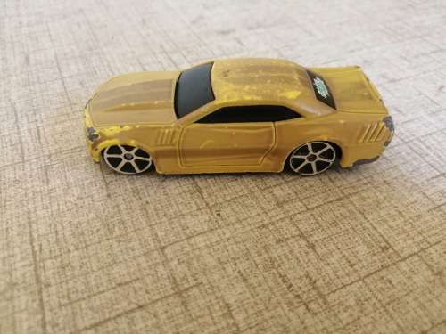 Maisto Fresh Paint Stallion