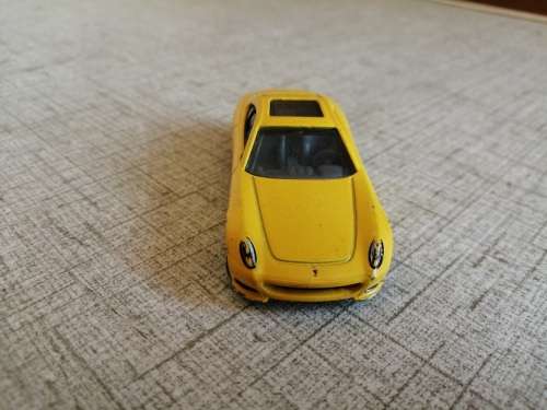 Mattel Hotwheels Ferrari 612 Scaglietti