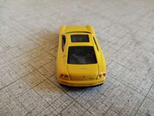 Mattel Hotwheels Ferrari 612 Scaglietti