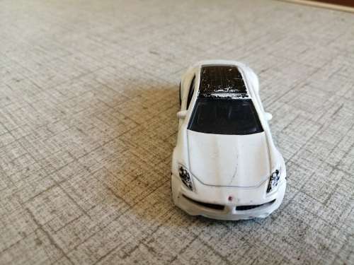 Matchbox Fisker Karma 2011
