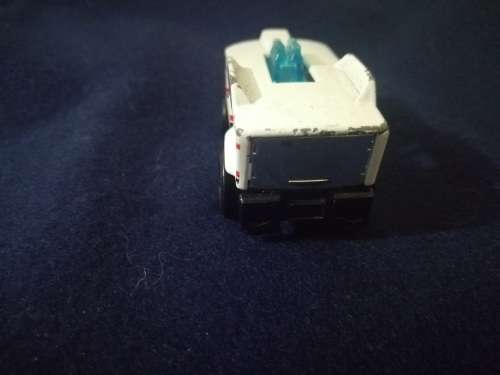 2015 Hotwheels Chill Mill Icecream truck