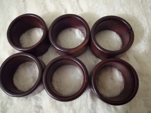 Set of 6 wooden serviette rings