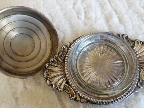 Stunning vintage silverplated butter dish