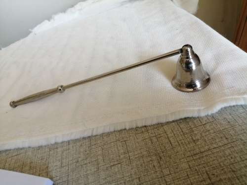 Candle snuffer ingood condition