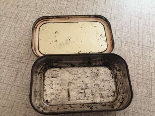 Vintage Ogdens St Bruno flake tobacco tin