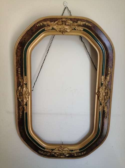 Stunning Antique picture frame