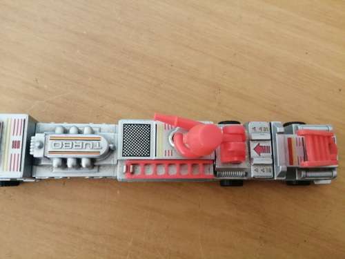 Matchbox connectible fire truck