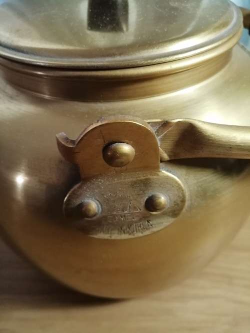 Brass kettle from Korea, stunning decor