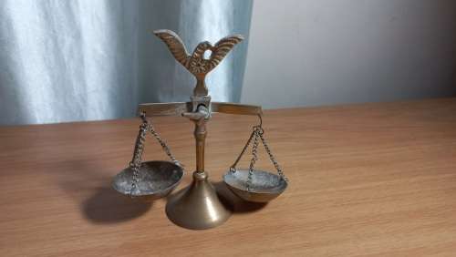 Brass Scales/Libra ornament