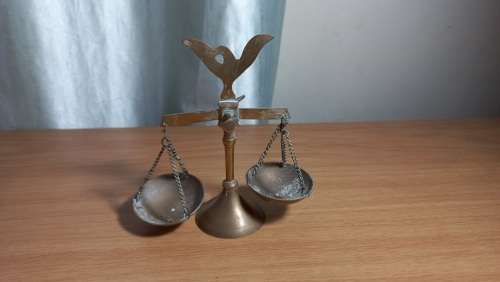 Brass Scales/Libra ornament