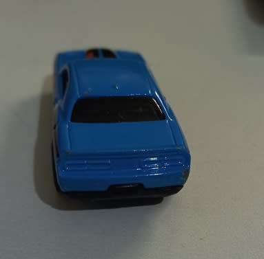 Hotwheels 2015 Dodge Challenger SRT
