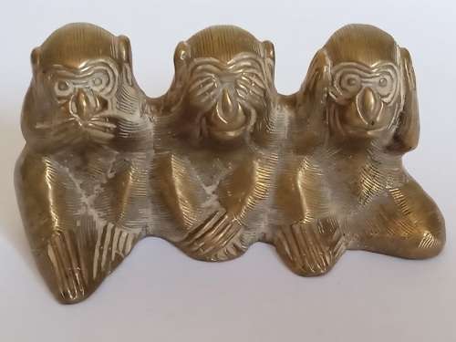 Brass ornament, see, hear and speak no evil