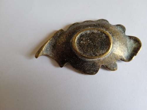 Brass leaf shaped ring dish
