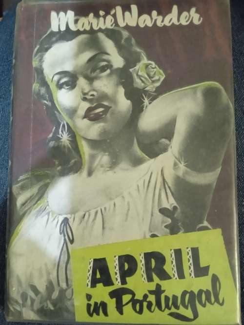 April in Portugal deur Marie Warder
