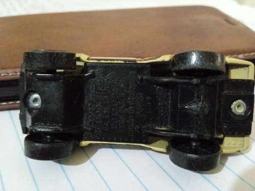 Hotwheels `87 Dodge
