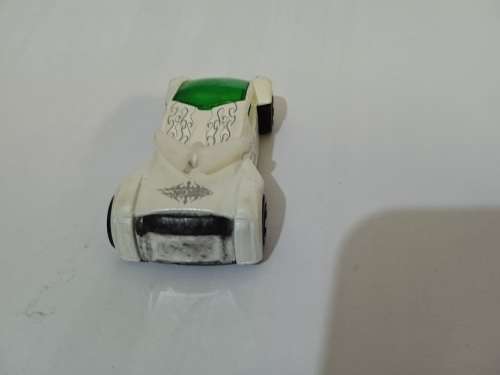 Hot Wheels 2004 First edition Phantom Racer